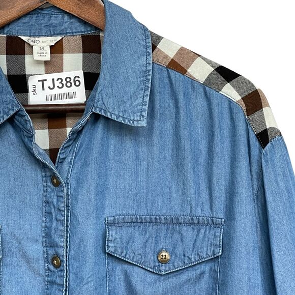 CATO Button Up Top Women Size M Blue Chambray Mix Media Pockets Check Soft - Picture 3 of 11